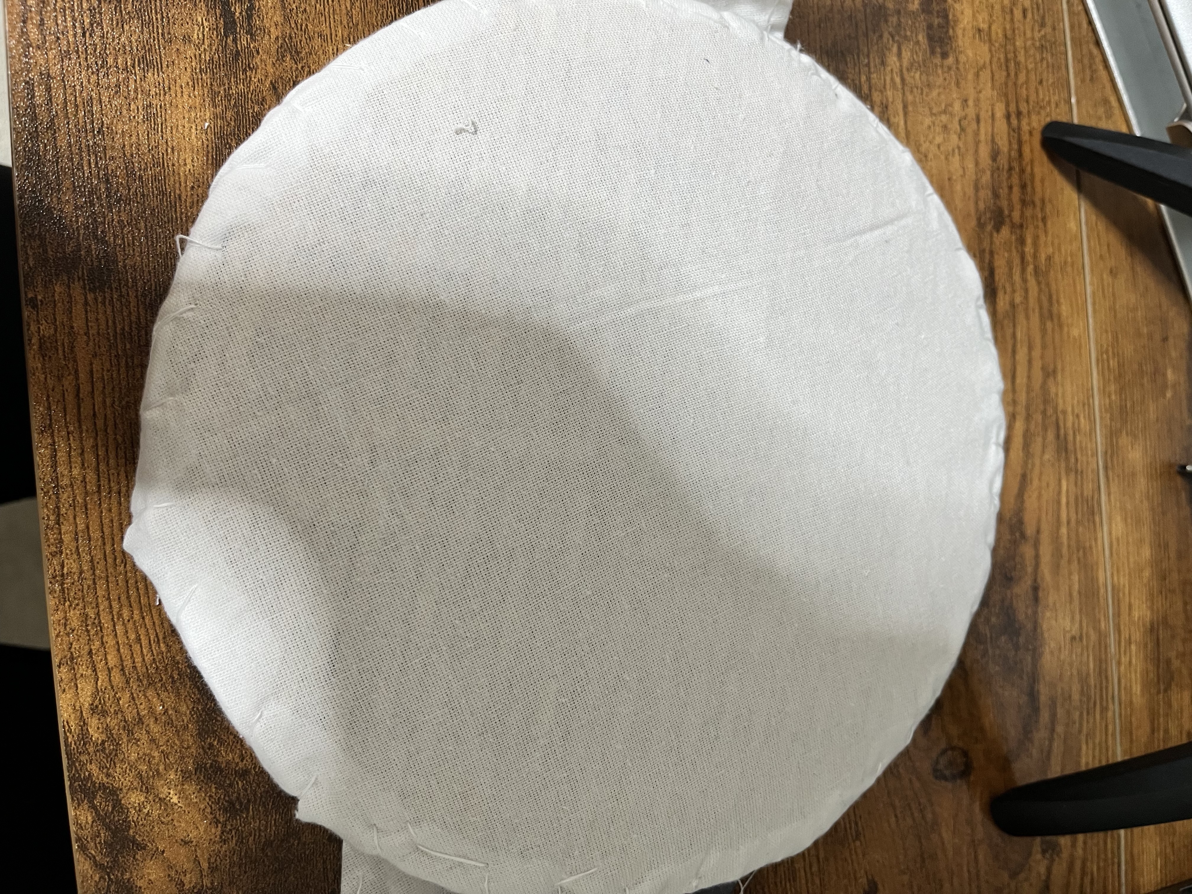 Homemade steamer with coarse cloth